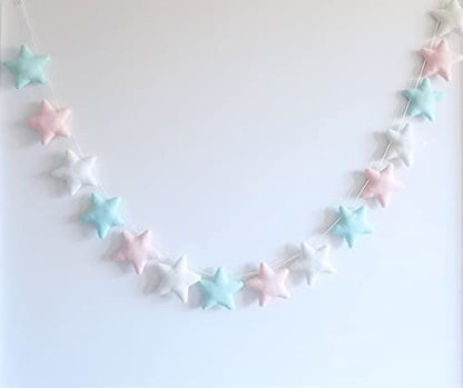Decorative garland featuring stars crafted from soft felt material.