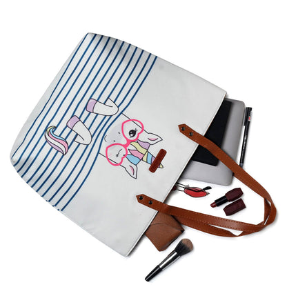 Chic white tote bag with a whimsical unicorn sporting glasses, ideal for a playful and fashionable accessory.