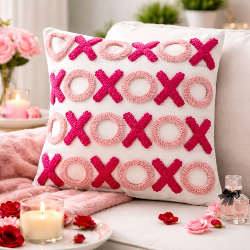 XOXO Tufted Velvet Cushion